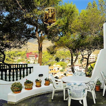 Hostal Los Pinos Cala de Sant Vicenc Kültér fotó