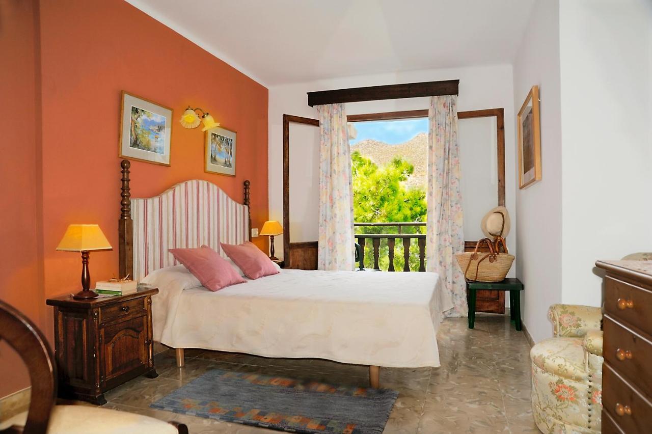 Hostal Los Pinos Cala de Sant Vicenc Kültér fotó
